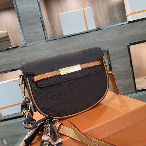 2021 luxury famous designer handbags shoulder bags cross body women fashion bag simple style versatile handbag
2021 luxury famous designer handbags shoulder bags cross body women fashion bag simple style versatile handbag