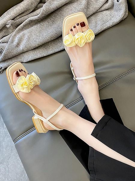 sandals low woman leather shoes lady 2021 summer heels suit female beige all-match buckle low-heeled gladiator comfort girls, Black
sandals low woman leather shoes lady 2021 summer heels suit female beige all-match buckle low-heeled gladiator comfort girls, Black