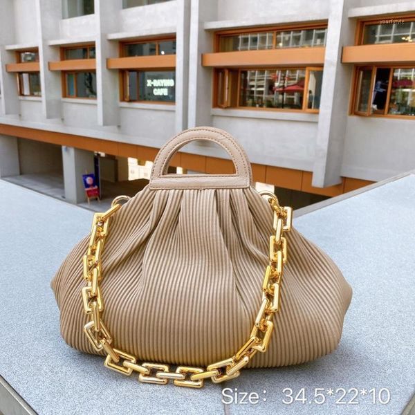 evening bags thick chain clouds bag 2021 luxury women's pu leather small crossbody ins chic shoulder purses and handbag casual
evening bags thick chain clouds bag 2021 luxury women's pu leather small crossbody ins chic shoulder purses and handbag casual