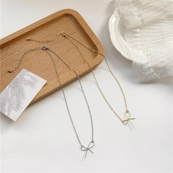 pendant necklaces fashion jewelry bow necklace short metal simple temperament elegant clavicle chains for women, Silver
pendant necklaces fashion jewelry bow necklace short metal simple temperament elegant clavicle chains for women, Silver