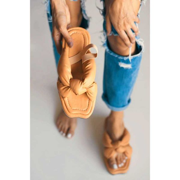 sandals black inflatable pleated women's slippers women 2021 shoes platform su 
sandals black inflatable pleated women's slippers women 2021 shoes platform su