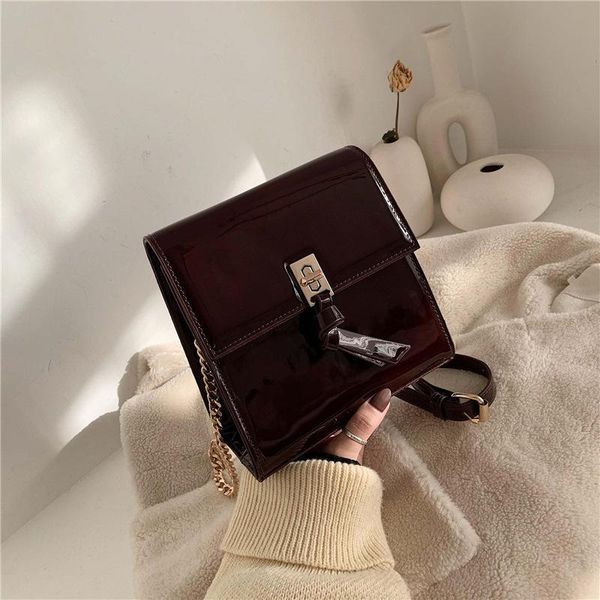 evening bags fashion patent leather shiny small square bag western style chain messenger female 2021 all-match shoulder
evening bags fashion patent leather shiny small square bag western style chain messenger female 2021 all-match shoulder
