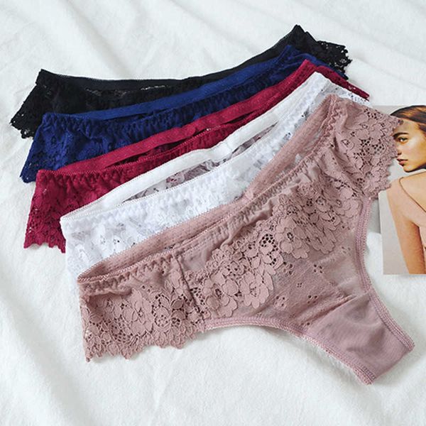 g strings underwear lace perspective low waist comfortable hip lifting t-pants briefs women's large women, Black;white
g strings underwear lace perspective low waist comfortable hip lifting t-pants briefs women's large women, Black;white