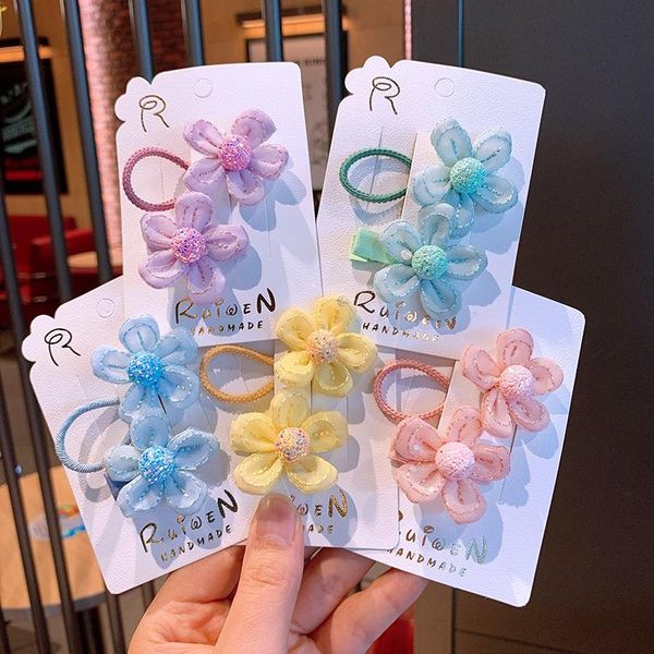 korean version of children's hairpin hair tie set simple and versatile solid color headdress, Slivery;white
korean version of children's hairpin hair tie set simple and versatile solid color headdress, Slivery;white