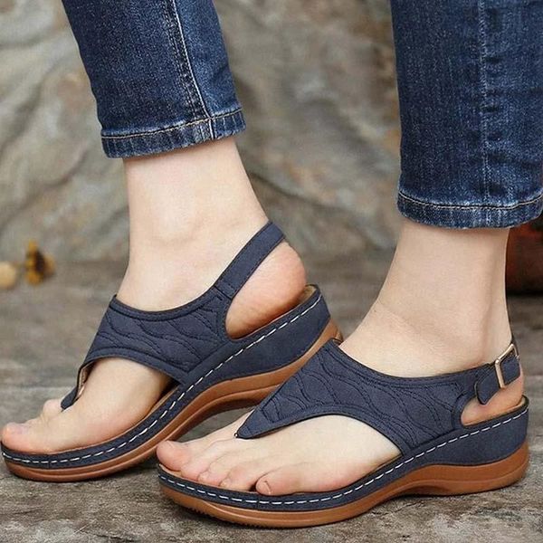 women shoes beach sandals summer women fashion soft ladies shoes non-slip ladies vintage flat sandals female footwear large size, Black
women shoes beach sandals summer women fashion soft ladies shoes non-slip ladies vintage flat sandals female footwear large size, Black