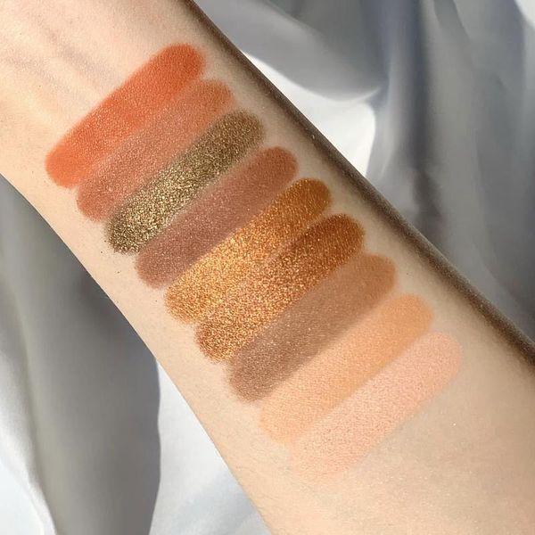 eye shadow 42 colors eyeshadow palette highlight shimmering naturally long lasting waterproof no smudging women beauty eyes
eye shadow 42 colors eyeshadow palette highlight shimmering naturally long lasting waterproof no smudging women beauty eyes