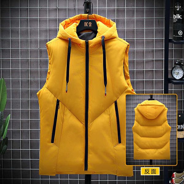 men's casual sleeveless vest in winter, Black;white
men's casual sleeveless vest in winter, Black;white