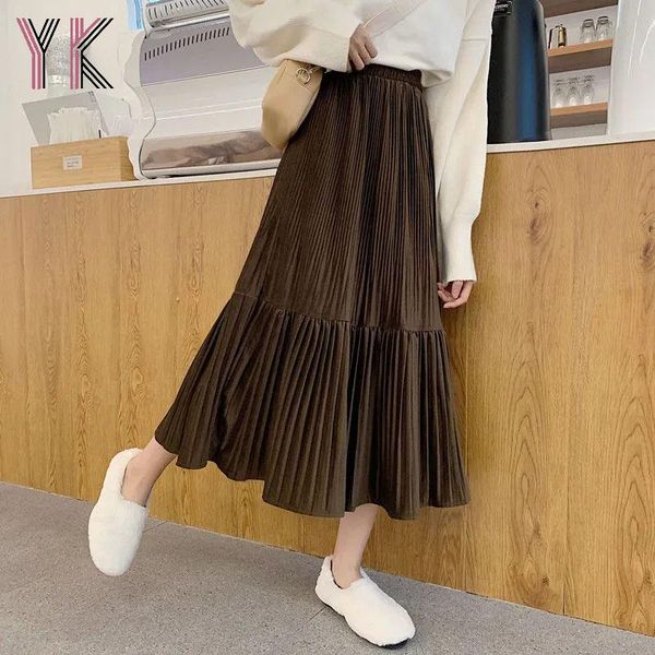 autumn winter velvet skirts high waist skinny large swing pleated long skirt for women vintage plus size skirts female midi saia, Black
autumn winter velvet skirts high waist skinny large swing pleated long skirt for women vintage plus size skirts female midi saia, Black