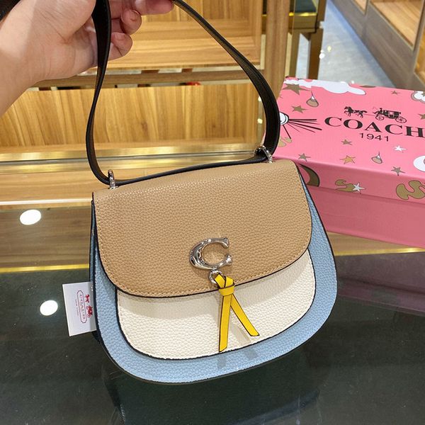 new c family women's aolai new round piggy color matching koujia saddle bag single shoulder messenger bag designer bags walletrpwv
new c family women's aolai new round piggy color matching koujia saddle bag single shoulder messenger bag designer bags walletrpwv