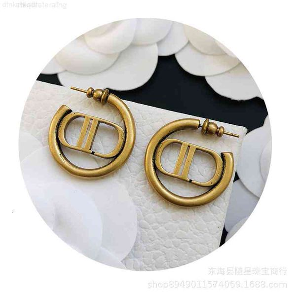 luxury designer fashion stud charms piercing small earrings for women 2021 jewelry personalized jewelery fine accessories, Red;brown
luxury designer fashion stud charms piercing small earrings for women 2021 jewelry personalized jewelery fine accessories, Red;brown