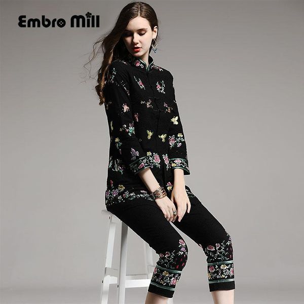 women's trench coats high-end autumn winter coat for women plus size windbreaker rayon vintage embroidery floral loose outerwear female, Tan;black
women's trench coats high-end autumn winter coat for women plus size windbreaker rayon vintage embroidery floral loose outerwear female, Tan;black