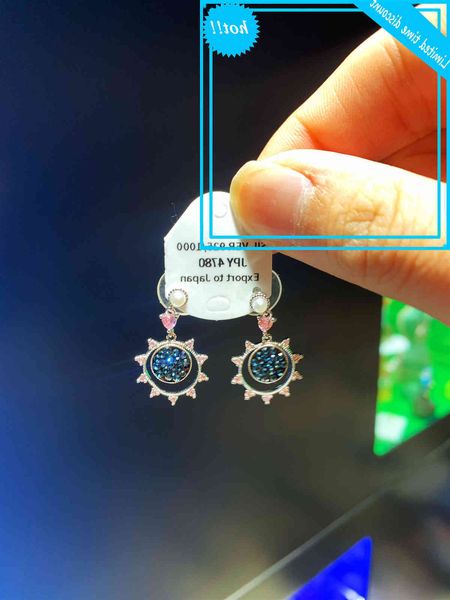 heavy industry short full sky star round designer t home 925 earrings net red, Golden
heavy industry short full sky star round designer t home 925 earrings net red, Golden
