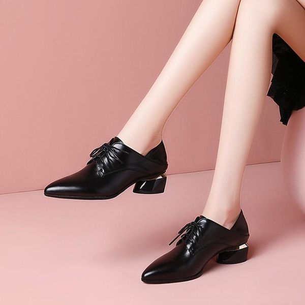 mljuese 2021 women pumps soft cow leather autumn spring lace up black color pointed toe round heels high heels pumps size 41
mljuese 2021 women pumps soft cow leather autumn spring lace up black color pointed toe round heels high heels pumps size 41