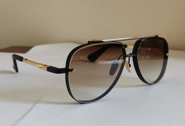 pilot sunglasses metal gold matte black brown shaded des lunettes de soleil mens fashion sunglasses with box, White;black
pilot sunglasses metal gold matte black brown shaded des lunettes de soleil mens fashion sunglasses with box, White;black