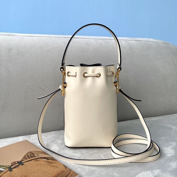fashionable young bucket bag designer wallet mini handbag dinner one-shoulder messenger bags high-quality leather luggage tag
fashionable young bucket bag designer wallet mini handbag dinner one-shoulder messenger bags high-quality leather luggage tag