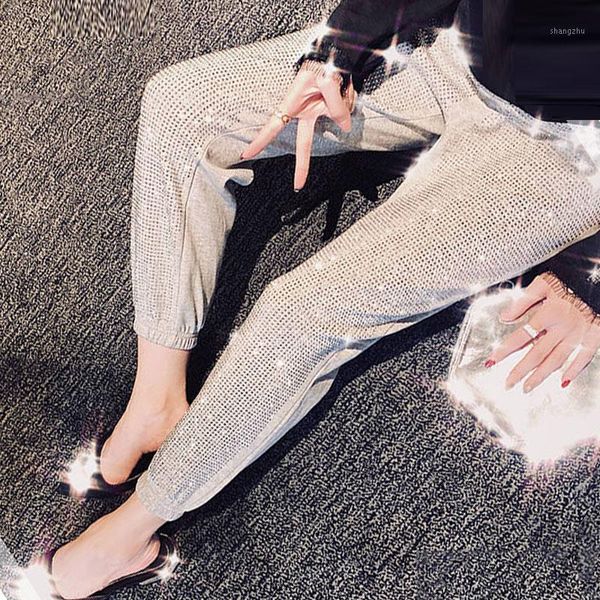 women's pants & capris 2021 autumn drilling streetwear women pantalon femme loose plus size 5xl shiny fashion cargo 165, Black;white
women's pants & capris 2021 autumn drilling streetwear women pantalon femme loose plus size 5xl shiny fashion cargo 165, Black;white