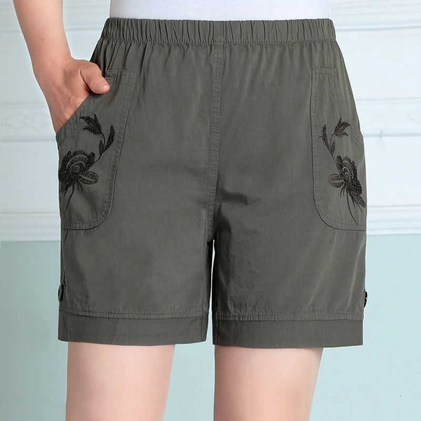 women's shorts summer women loose pocket high elastic waist solid casual floral embroidery plus size 4xl r28z, White;black
women's shorts summer women loose pocket high elastic waist solid casual floral embroidery plus size 4xl r28z, White;black