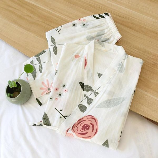 women causal kimono traditional pajamas set women's cotton gauze cute home service thin loose yukata japanese print sleepwear, Red
women causal kimono traditional pajamas set women's cotton gauze cute home service thin loose yukata japanese print sleepwear, Red