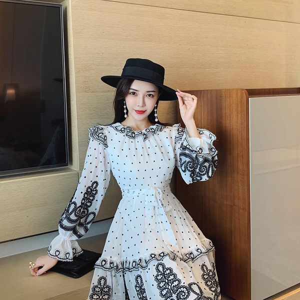 casual dresses women o-neck flare sleeve a-line high waist bandage vintage elegant embridery dot ruffles mini dress, Black;gray
casual dresses women o-neck flare sleeve a-line high waist bandage vintage elegant embridery dot ruffles mini dress, Black;gray