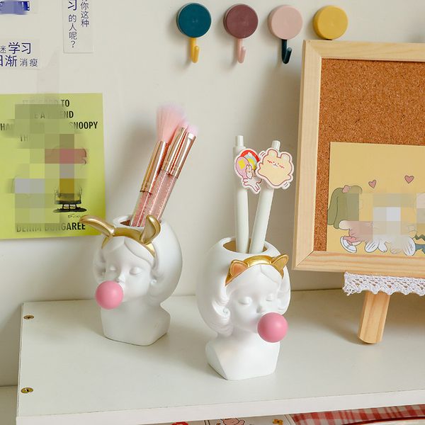 cute girl chewing gum picture pen potlood holder desk make borstel organizer bloempot sculpture vaas stationery
cute girl chewing gum picture pen potlood holder desk make borstel organizer bloempot sculpture vaas stationery