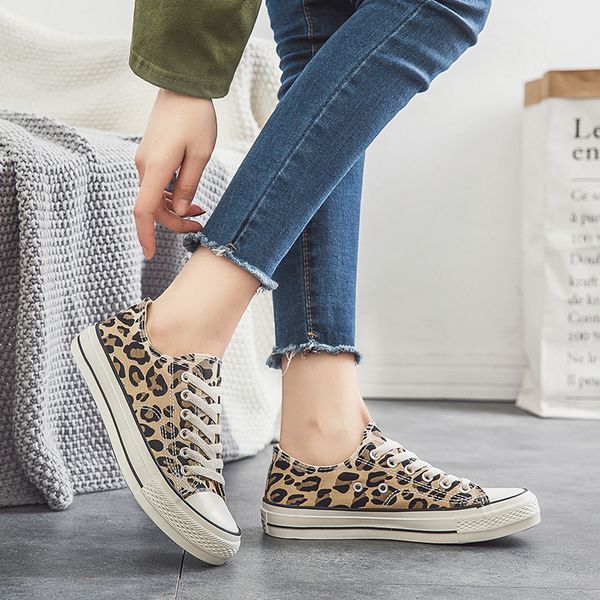 dwayne women flats lace up canvas leopard comfort shoes ladies vulcanized shoes female fashion casual platform shoes, Black;white
dwayne women flats lace up canvas leopard comfort shoes ladies vulcanized shoes female fashion casual platform shoes, Black;white