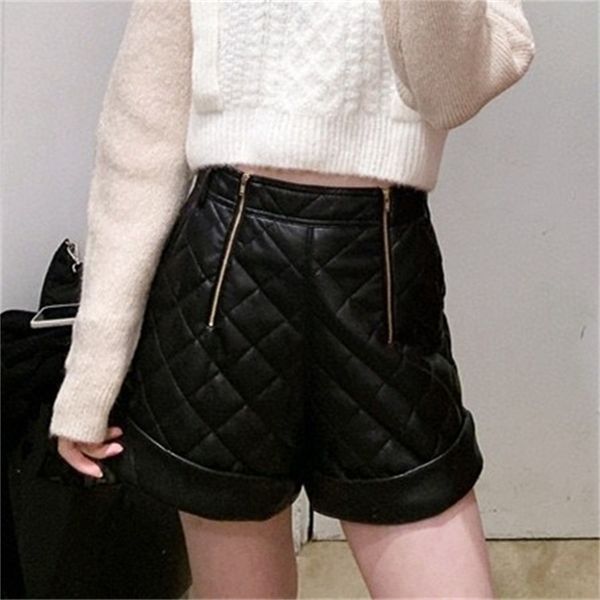 2021 spring and summer new arrival classic diamond double zipper all-match casual women's shorts 72z7, White;black
2021 spring and summer new arrival classic diamond double zipper all-match casual women's shorts 72z7, White;black
