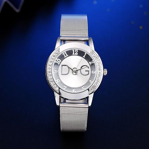 wristwatches ladies stainless steel watch diamond case point fashion personality alloy female, Slivery;brown
wristwatches ladies stainless steel watch diamond case point fashion personality alloy female, Slivery;brown