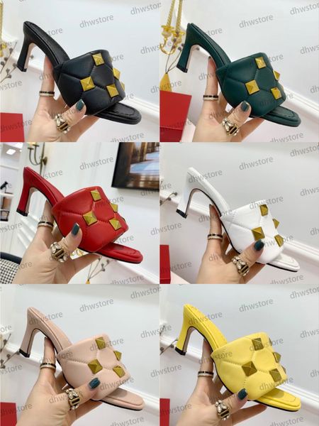 2021 summer womens slippers high heel sandals casual shoes women designer shoes straps rivets shoes high heels 35-43 with box, Black
2021 summer womens slippers high heel sandals casual shoes women designer shoes straps rivets shoes high heels 35-43 with box, Black