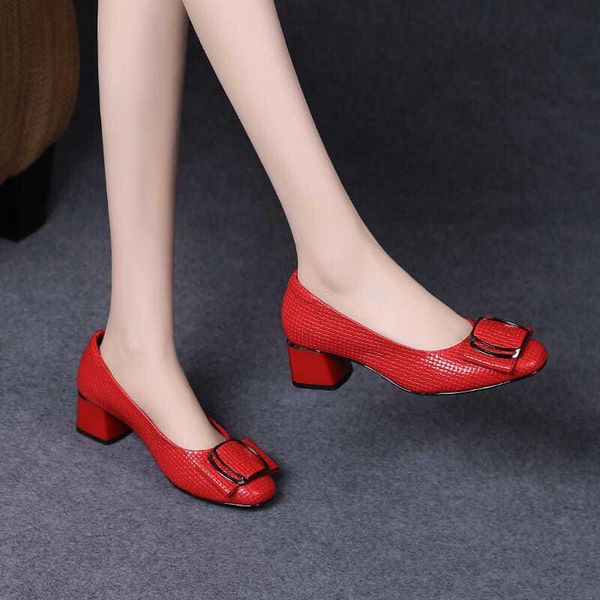 dress shoes 2021 autumn women's leather shoes,slip on,fashion high heels,shallow out pumps,red,beige,green,for female,drop, Black
dress shoes 2021 autumn women's leather shoes,slip on,fashion high heels,shallow out pumps,red,beige,green,for female,drop, Black