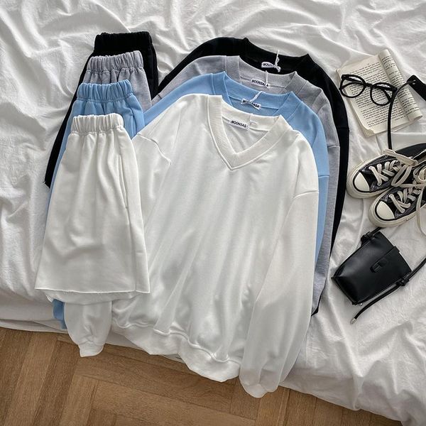 women's tracksuits solid casual two pieces suit femme v-neck long sleeve + high waist wide leg short matching set women korean style tw, Gray
women's tracksuits solid casual two pieces suit femme v-neck long sleeve + high waist wide leg short matching set women korean style tw, Gray