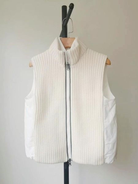 2021 new ladies fashion sleeveless bead chain double sided cashmere stitching cotton vest 0902, Black;white
2021 new ladies fashion sleeveless bead chain double sided cashmere stitching cotton vest 0902, Black;white