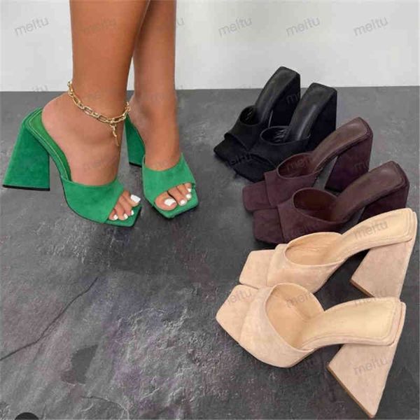 slippers feminino designer 11cm de salto alto slides mulas verão triângulo grosso bloco saltos sandálias rebanho chinelos luxo chunky sapato, Black
slippers feminino designer 11cm de salto alto slides mulas verão triângulo grosso bloco saltos sandálias rebanho chinelos luxo chunky sapato, Black