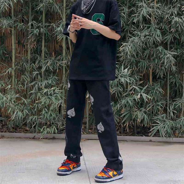 fashion brand spade stamping jeans men's casual street trend loose straight pants, Blue
fashion brand spade stamping jeans men's casual street trend loose straight pants, Blue
