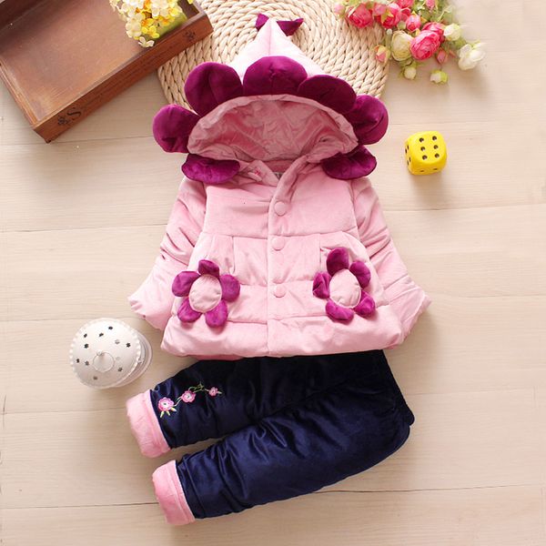 fashion childrens winter suit baby girl vest+coat+pant 3 picecs boy set cartoon bear clothes girls for 0-3 age, White
fashion childrens winter suit baby girl vest+coat+pant 3 picecs boy set cartoon bear clothes girls for 0-3 age, White