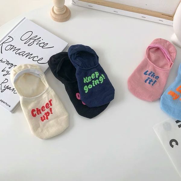 letter women's ship thin cotton spring and summer cute korean ins invisible shallow mouth non falling heel socks, Black;white
letter women's ship thin cotton spring and summer cute korean ins invisible shallow mouth non falling heel socks, Black;white