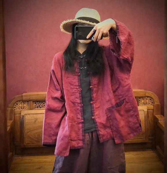 women's jackets fairynatural 2021 spring autumn women retro cotton o-neck long sleeve button female chinese style warm coats, Black;brown
women's jackets fairynatural 2021 spring autumn women retro cotton o-neck long sleeve button female chinese style warm coats, Black;brown