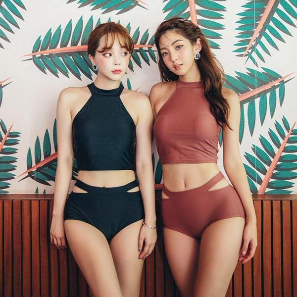 one-piece suits bys retro hollow bikini set solid color simple high waist swimwear halter cross strap bandage split swimsuit
one-piece suits bys retro hollow bikini set solid color simple high waist swimwear halter cross strap bandage split swimsuit