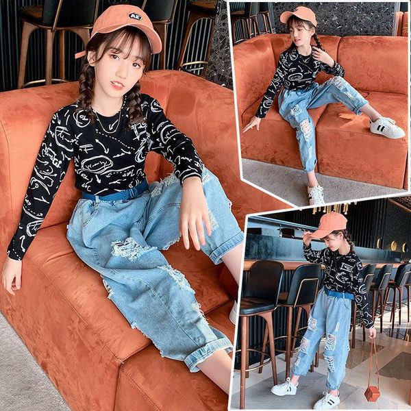 clothing sets korean girl cartoon long-sleeve blouse + ripped denim pants for little girls two-piece set boutique kids hip hop suit, White
clothing sets korean girl cartoon long-sleeve blouse + ripped denim pants for little girls two-piece set boutique kids hip hop suit, White