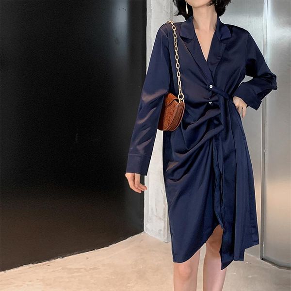 casual dresses 2021 spring autumn fashion elegant loose satin dress women long sleeve single-breasted female straight shirt vestidos, Black;gray
casual dresses 2021 spring autumn fashion elegant loose satin dress women long sleeve single-breasted female straight shirt vestidos, Black;gray