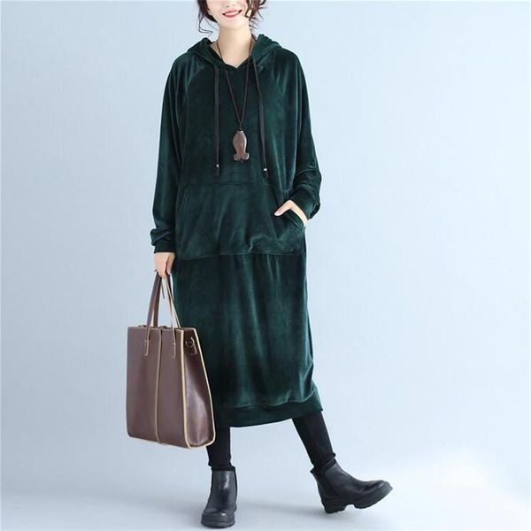 casual dresses 2021 autumn brand women velvet dress green red long sleeve loose causal hooded outwear spring vestidos, Black;gray 
casual dresses 2021 autumn brand women velvet dress green red long sleeve loose causal hooded outwear spring vestidos, Black;gray