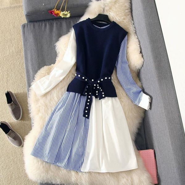 women's tracksuits suit dress 2021 autumn long-sleeved color stripes large swing beaded knit vest, Gray
women's tracksuits suit dress 2021 autumn long-sleeved color stripes large swing beaded knit vest, Gray