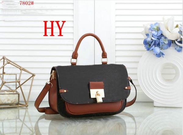 hoclassic bags lady fashion crossbody bag letter handbags totes bag 2021 women shoulder bag envelope bags wholesale 7802#
hoclassic bags lady fashion crossbody bag letter handbags totes bag 2021 women shoulder bag envelope bags wholesale 7802#