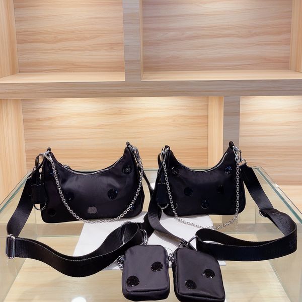 women designer purses letter wallet half moon bags three-piece suit underarm nylon handbags card holders leather shoulder plain crossbody zi, Red;black
women designer purses letter wallet half moon bags three-piece suit underarm nylon handbags card holders leather shoulder plain crossbody zi, Red;black