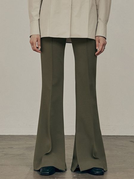 2021 new women's flared long pants solid color high waist zipper split fashion trousers rild, Black;white
2021 new women's flared long pants solid color high waist zipper split fashion trousers rild, Black;white