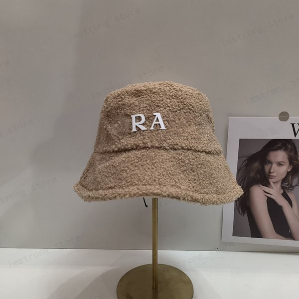 2021 men designer baseball cap for womens warm fashion luxury caps hats mens casquette bonnet beanie outdoor fedora fitted cap 21110602q, Blue;gray
2021 men designer baseball cap for womens warm fashion luxury caps hats mens casquette bonnet beanie outdoor fedora fitted cap 21110602q, Blue;gray
