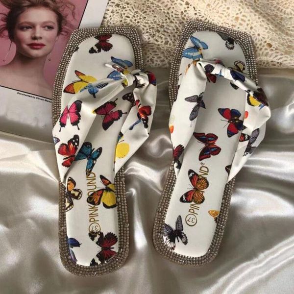 butterfly print women's shoes flat bling crystal ladies flip flops retro non-slip holiday beach slippers for female wholesale, Black
butterfly print women's shoes flat bling crystal ladies flip flops retro non-slip holiday beach slippers for female wholesale, Black