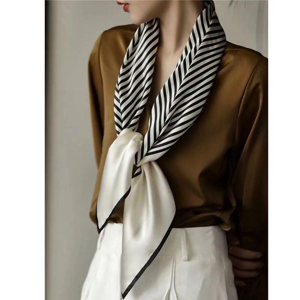 scarves 90x90 square scarf pastoral silk office shawls classic fashion imitation tie ribbon headband ladies, Blue;gray
scarves 90x90 square scarf pastoral silk office shawls classic fashion imitation tie ribbon headband ladies, Blue;gray