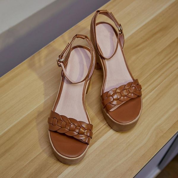 Womens genuie leather chunky heel platform sandals ankle strap open toe summere elegant ladies comfortable high heels shoes hot, Dark brown
Womens genuie leather chunky heel platform sandals ankle strap open toe summere elegant ladies comfortable high heels shoes hot, Dark brown