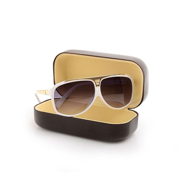 womans sunglasses luxury mens sun glasses uv protection men designer eyeglass gradient metal hinge fashion women spectacles with original bo, White;black
womans sunglasses luxury mens sun glasses uv protection men designer eyeglass gradient metal hinge fashion women spectacles with original bo, White;black
