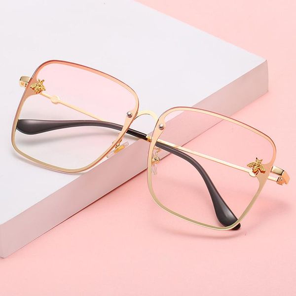sunglasses fashion lady oversize rimless square bee women glasses gradient sun female, White;black
sunglasses fashion lady oversize rimless square bee women glasses gradient sun female, White;black